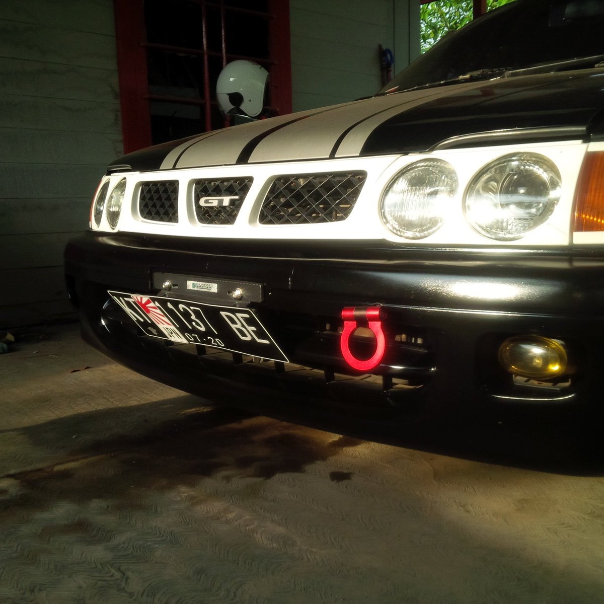 enkob's tweet photo. malas cuci mobil, malas moles mobil, malas https://t.co/UwgLa2jjF0
