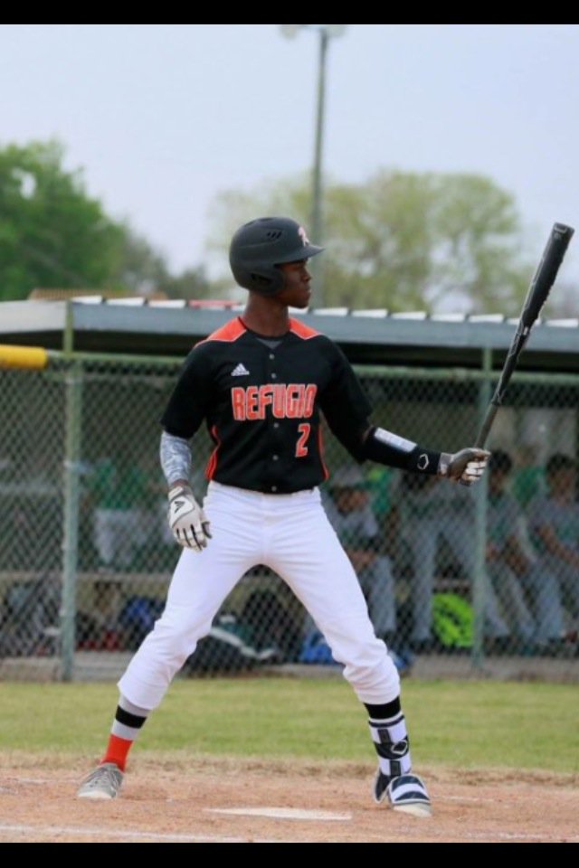 dmond_lafond's tweet image. Pop got to play his first baseball game since his surgery. 
#justwaitandsee