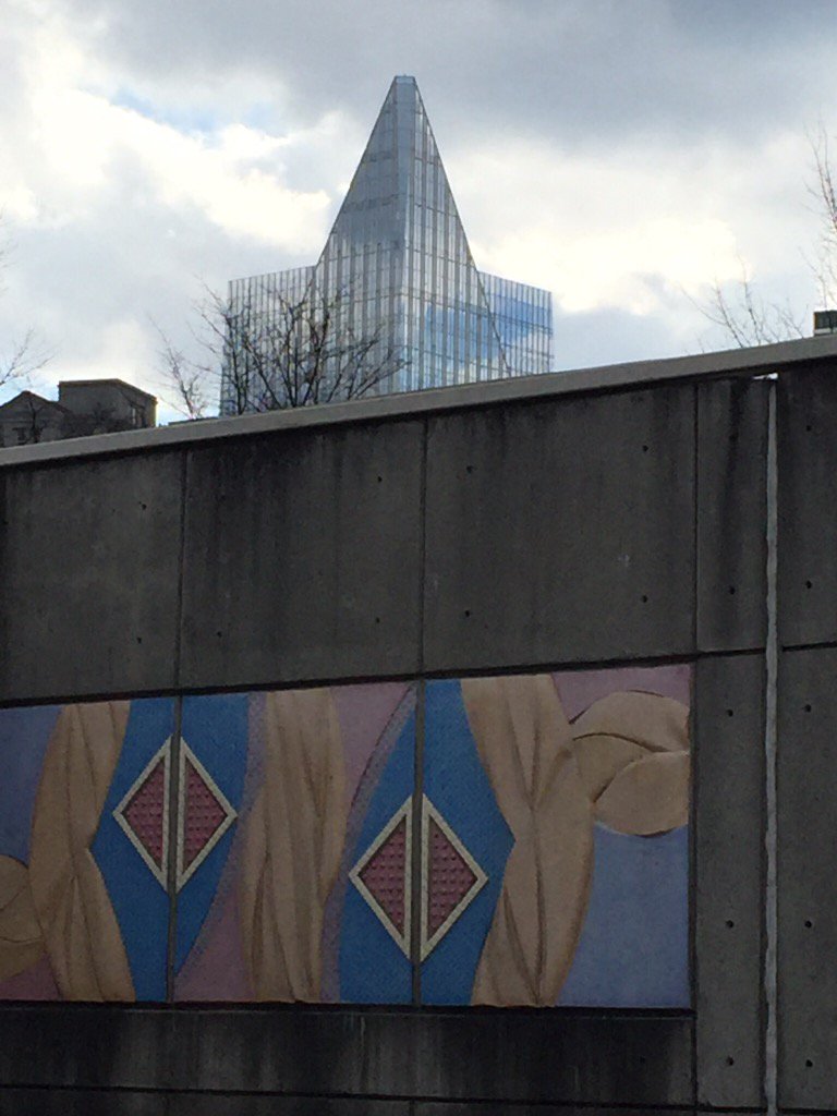 JeffreyLPaine's tweet photo. The @DudaPaine Terminus 100 Tower from @MARTASERVICE Buckhead train platform. https://t.co/xULjnUfLy3