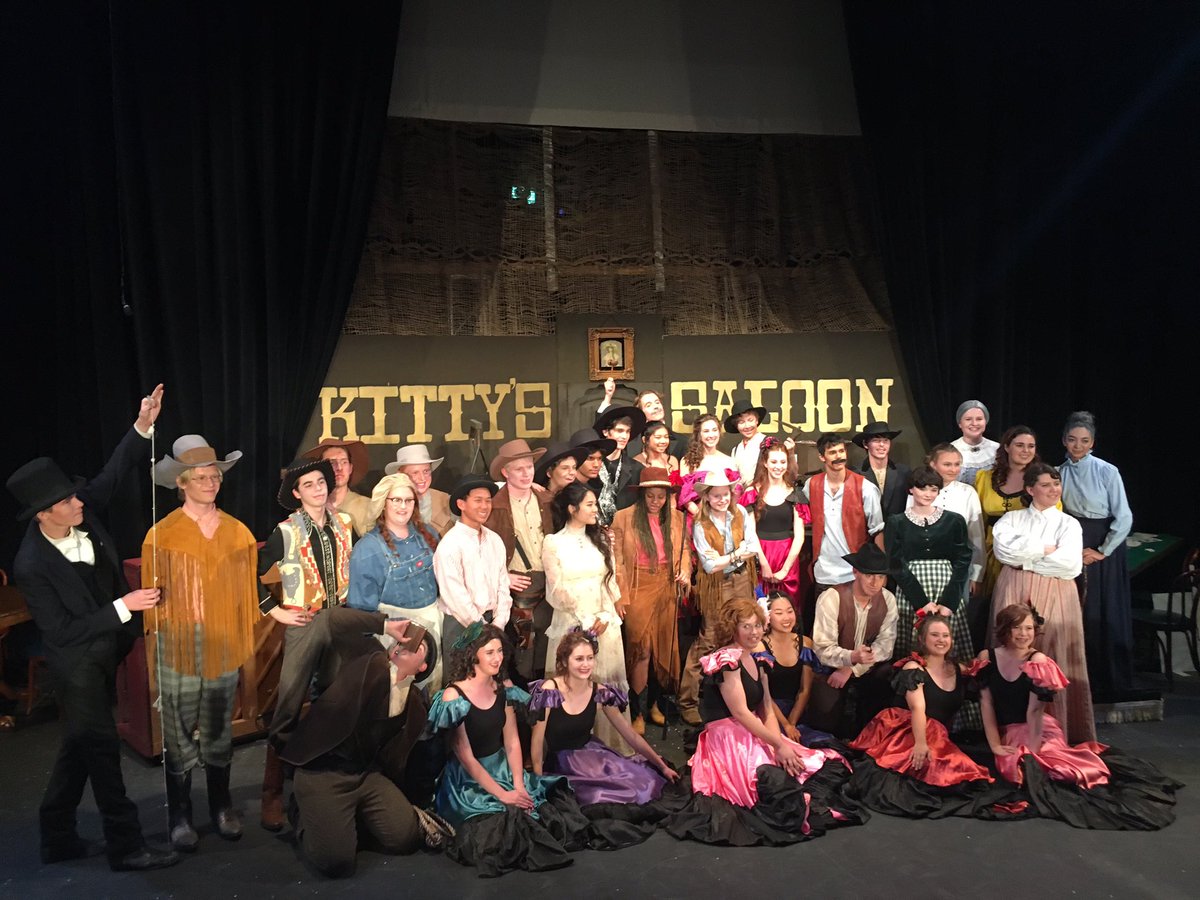 KingYearbook's tweet photo. come watch this amazing cast perform dinner theater! you definitely don't want to miss it. $16 students $20 adults🏜 https://t.co/qdQDRYqh8G