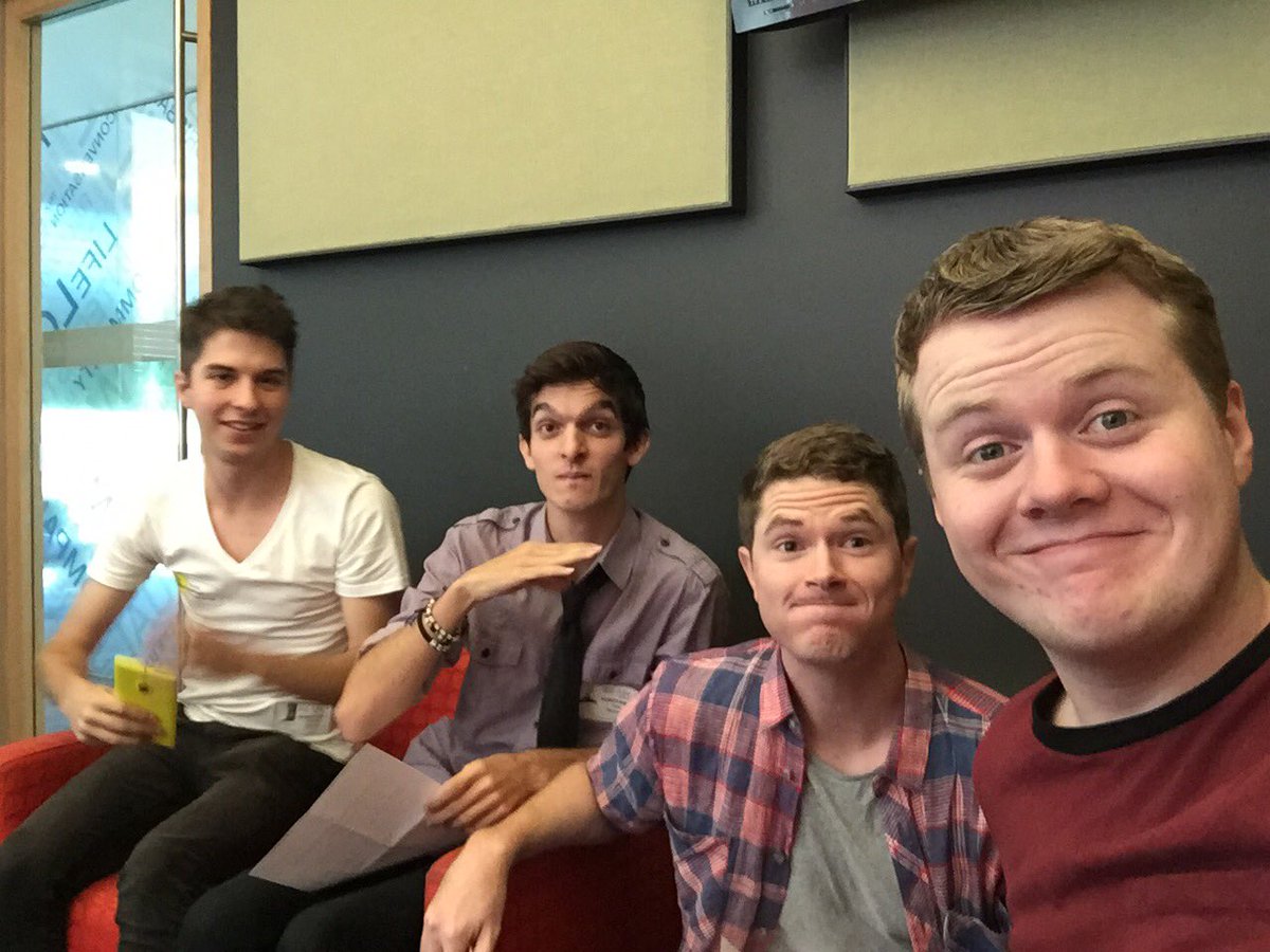 CollectiveNoun_'s tweet photo. Just about to go on air at @612brisbane - tune in to hear us solve the world's problems! https://t.co/26hCNHaNIO