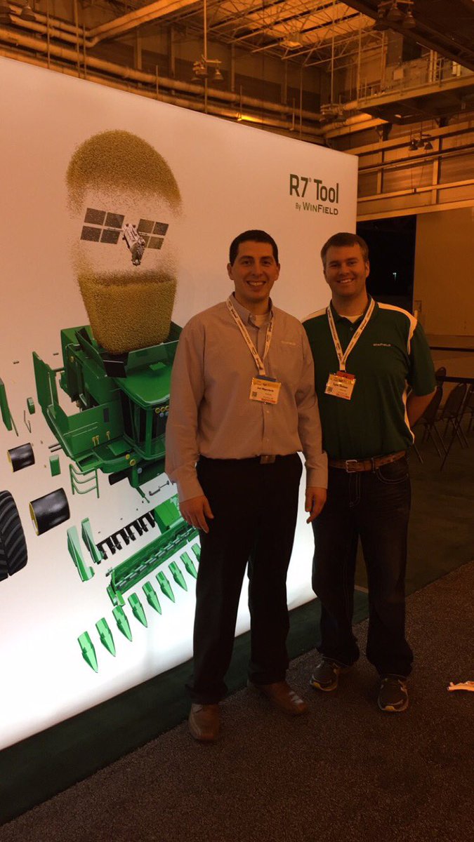 jvwipperfurth's tweet photo. At #commodity16 this week. Doing the #dealwithyield @WinFieldInsight https://t.co/42fotvSxTH