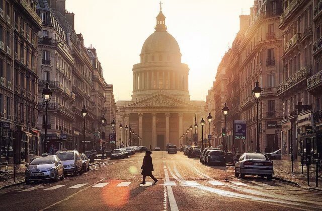 Paris_svp's tweet photo. Amaizing sunrise in #Paris / vía @PicsParis https://t.co/D7t4VbwEvG