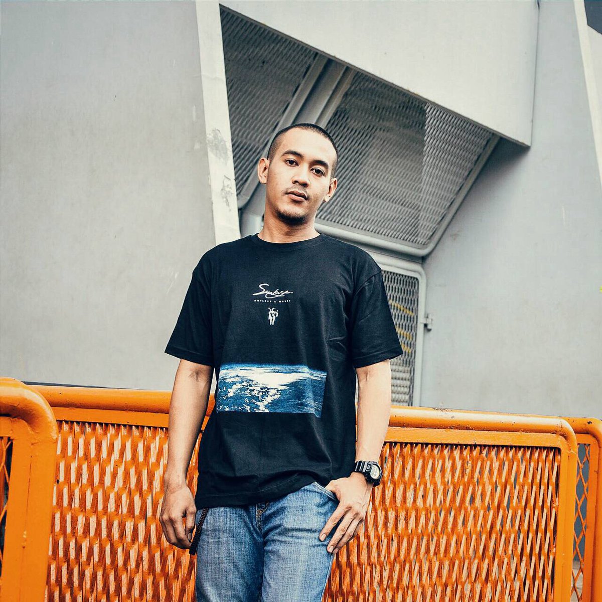 TS EARTH | IDR 120.000 | SMS/WA 089614224053 | LINE: @SXD0111B (PAKAI @) | PIN: 29DC9C34