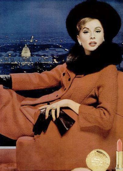 DulciesBus's tweet photo. Suzie Parker 1950’s #vintagefashion #dulciesbus https://t.co/Vq9anrg6PY