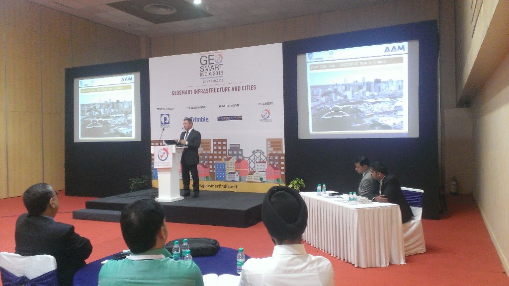 davidjonasAAM's tweet photo. CEO Mark Freeburn launching #geocirrus at #geosmartindia for #aamgroup https://t.co/Np8TTFhsCD