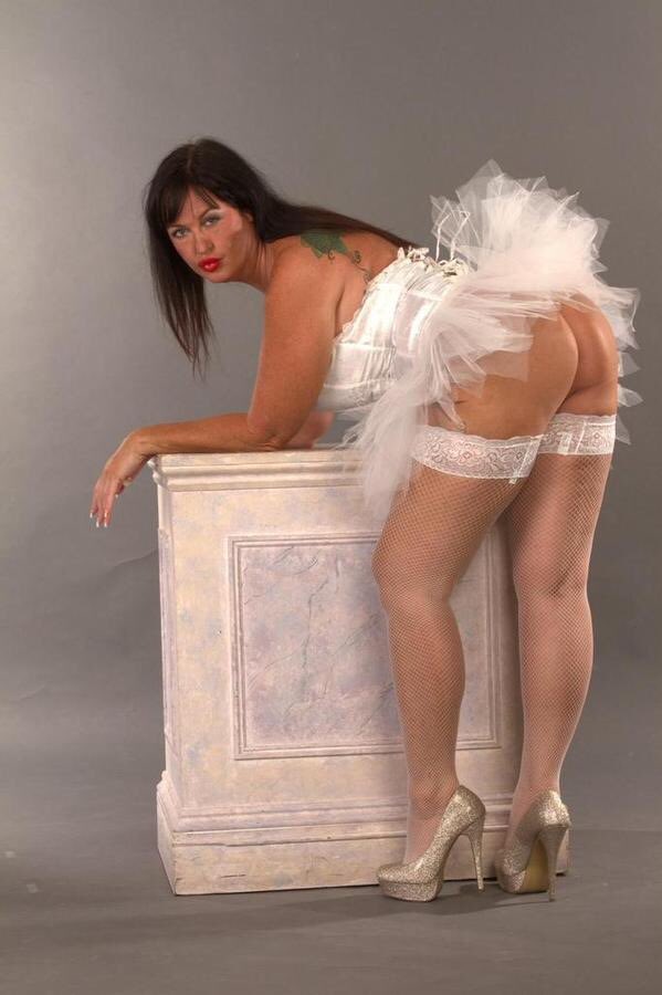 gaheath63's tweet photo. @JessieJoxxx Pleased you are Jess,#thursthrowback 💋❤️❤️❤️❤️💋 https://t.co/zRQdGbbIT9