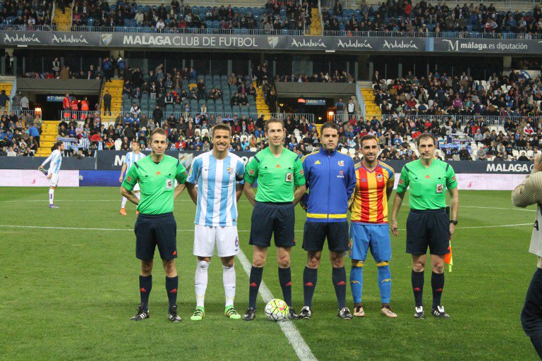 malagagrada3com's tweet photo. Injusta derrota en la Rosaleda https://t.co/De9lmZLzOk (por @AnaCampanoH) #Rosaleda, #malagaVCF , #MalagaCF https://t.co/bbOglQUQl9