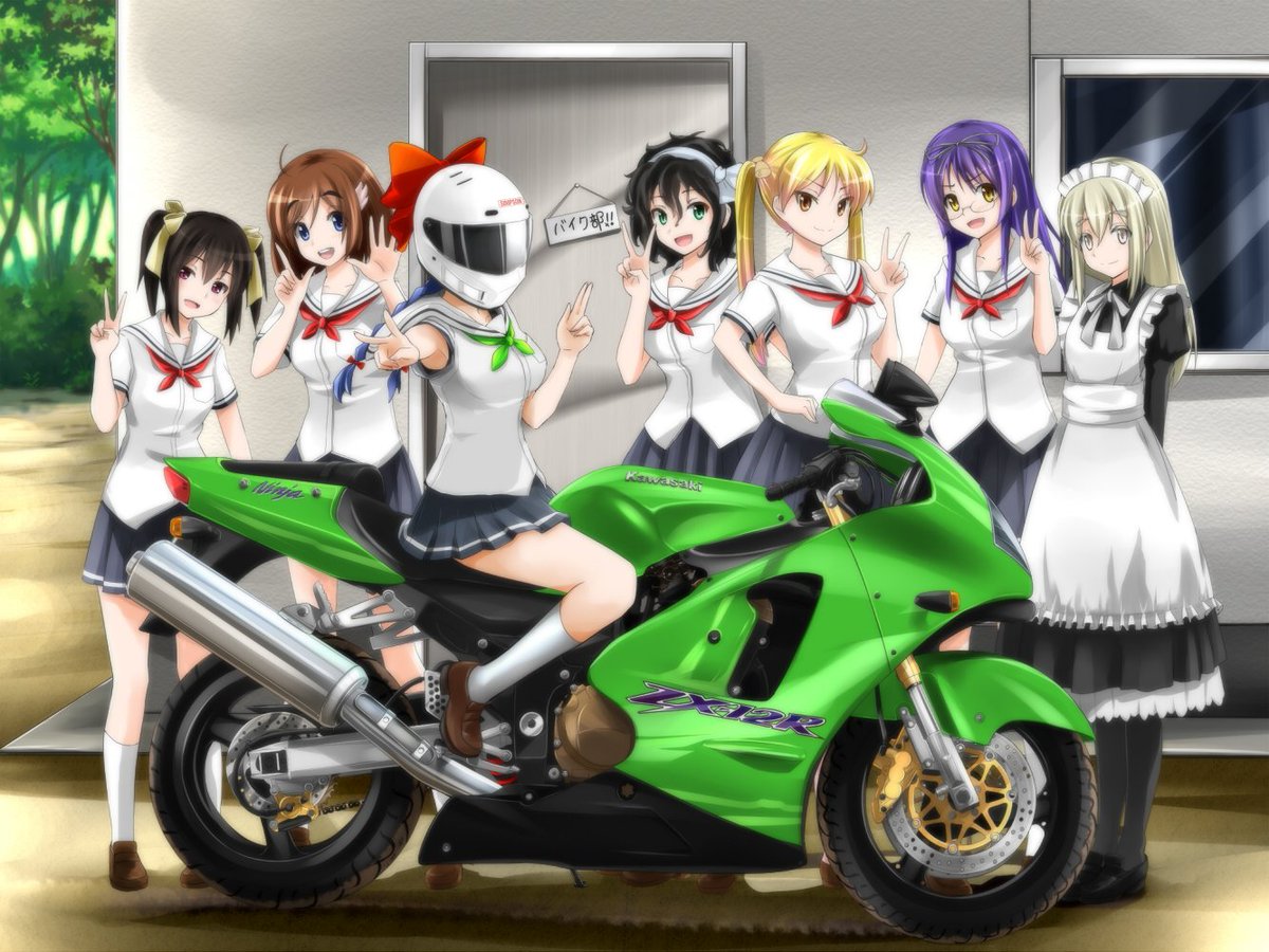 O Xrhsths まりも バイク Sto Twitter 前回描いた来夢先輩から バイク部の集合写真 的なものを描いてみました 完成したと思ったら凜ちゃんの周りに変なものが写りこんでしまったので 頑張って編集しました 次回のイラストは千雨ちゃんとpcxかな W ば