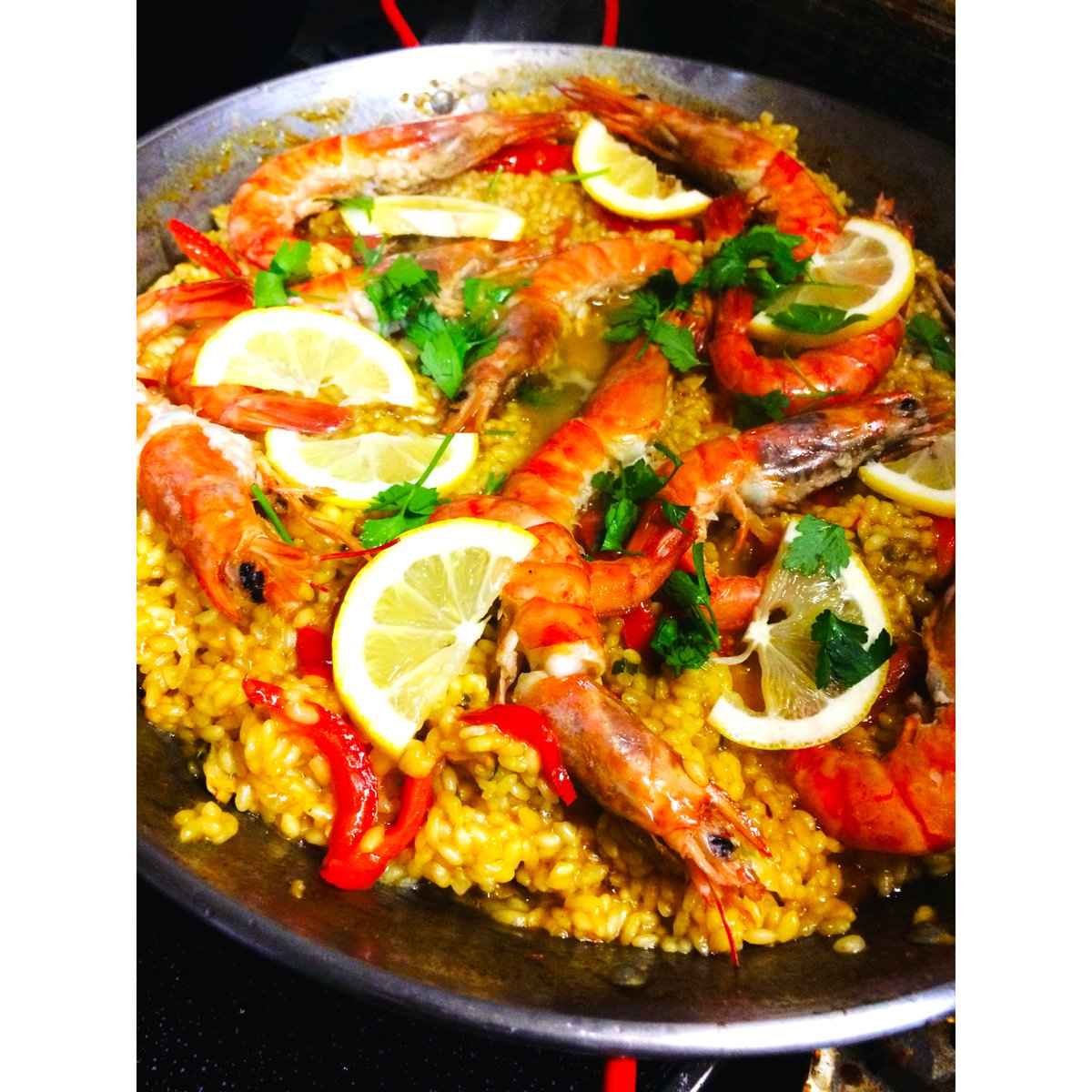 ferdinanda_yuco's tweet photo. Me gusta la paella

#スペイン #スペイン料理 #paella  #comidaespañola #comidas https://t.co/H5sMrxdPkk