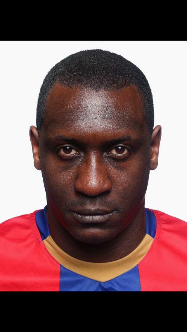 NISeNaBle's tweet photo. Heskey is the greatest https://t.co/qbvnWHvCQV