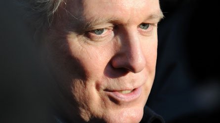 Jean Charest aurait tenté d’organiser une rencontre entre Trudeau et TransCanada.
bit.ly/1WWyUVZ