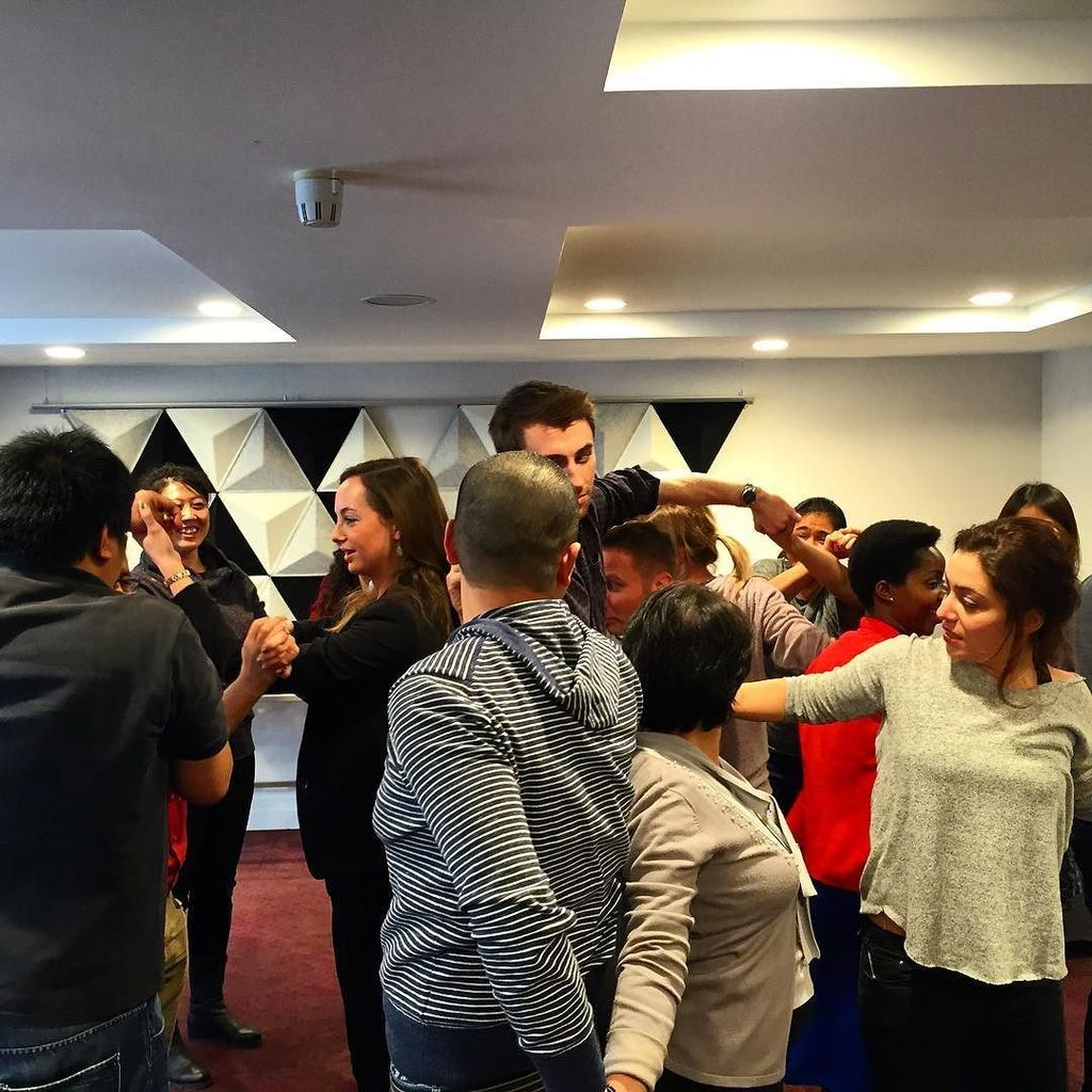 radredops's tweet image. What a knot #flowbeginner @radissonred @radissonredbrussels ift.tt/1LAYkYw