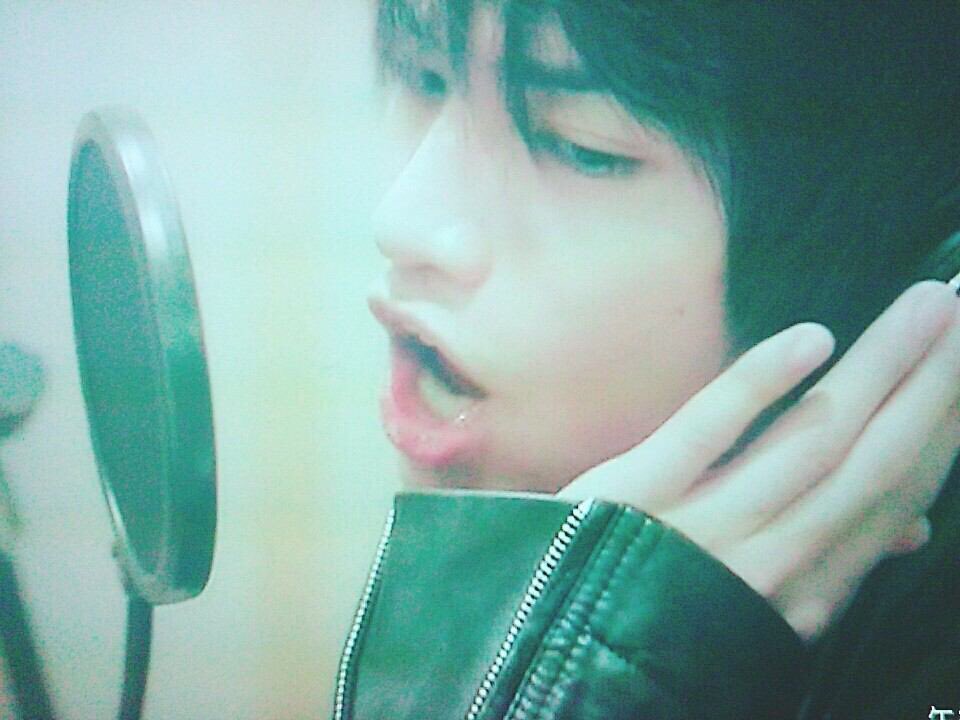 NKJM__66's tweet photo. Don't like it！もうMr.Jealousy！
Whateverどうぞご勝手に？
《行為右嫉妬豆個人》
オマエのせいさ！
今もオレはLuvya！
#RTした人全員お迎え 
#一般拒否 https://t.co/MltjXD0IdV