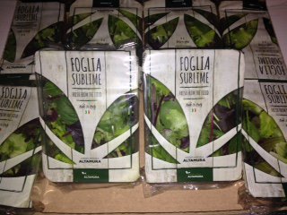 SharrocksFresh1's tweet photo. Italian Mesclun 8*125g in a box. #QualityProduce #ItalianMix https://t.co/ipir4OxQ7S