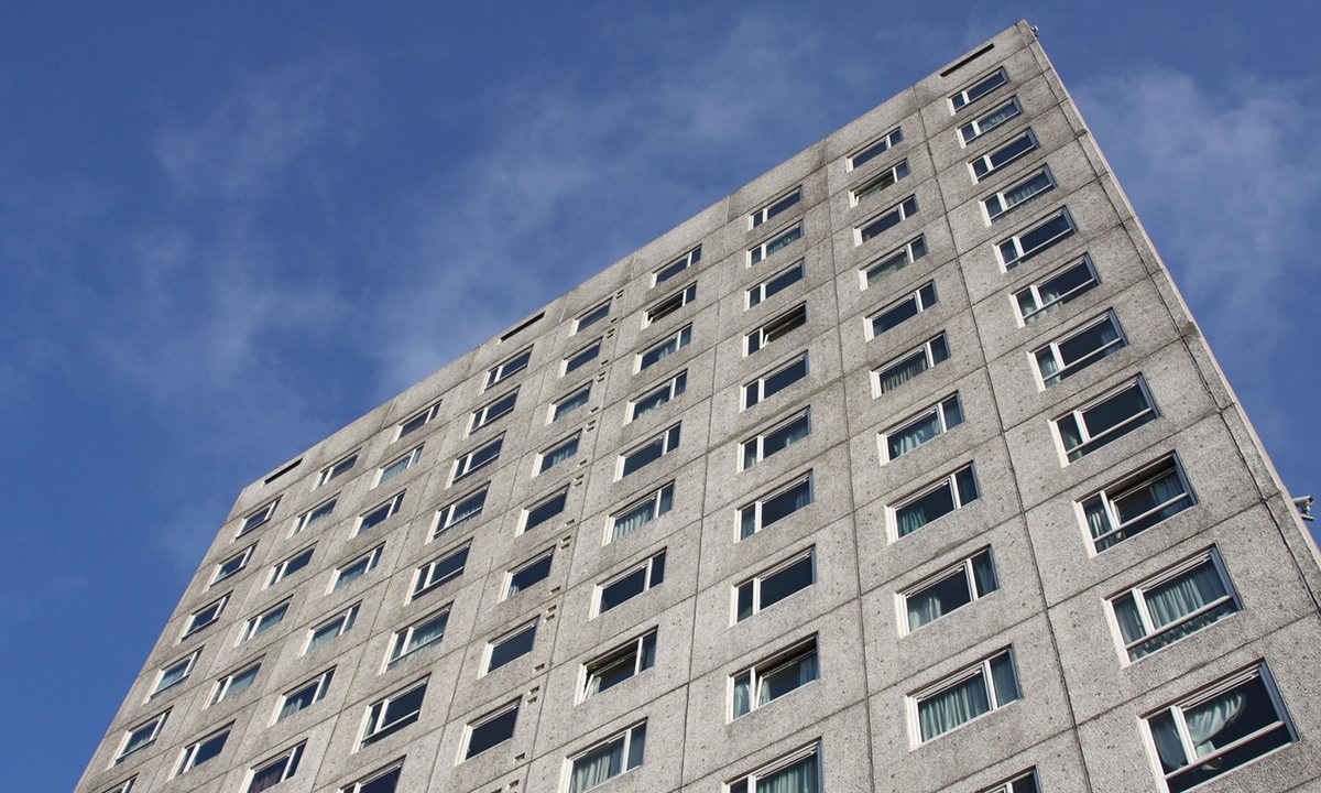 ComPropertyDeal's tweet photo. Deferrals in housing benefits .@TheGuardian https://t.co/sbM3I9f9m5 #RealEstate #Property #News #London #ComProperty https://t.co/gR2SgJqH4m