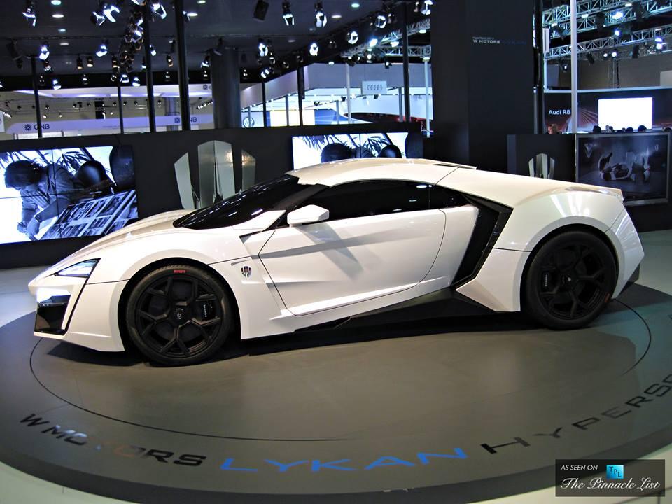 WhatTheFFacts's tweet image. The W Lykan: The first Middle Eastern supercar - $3.4 million.