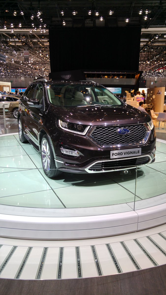 Adrien_DH's tweet photo. C'est parti pour 10 jours! #fordfoto #FordGeneva https://t.co/NXOai3HXvK