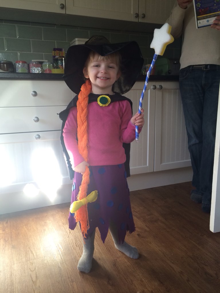 MummiiCrafts's tweet photo. Made this little beauty last night for #WorldBookDay. Room on the broom is Daisy's favourite book, mine too! https://t.co/u2Mfj6v56k
