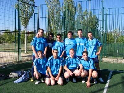 LosPatos_FC's tweet photo. Todo tiene un comienzo. Así arrancaron "Los Patos FC" hace casi 10 años... https://t.co/e3Lqj0O6s2