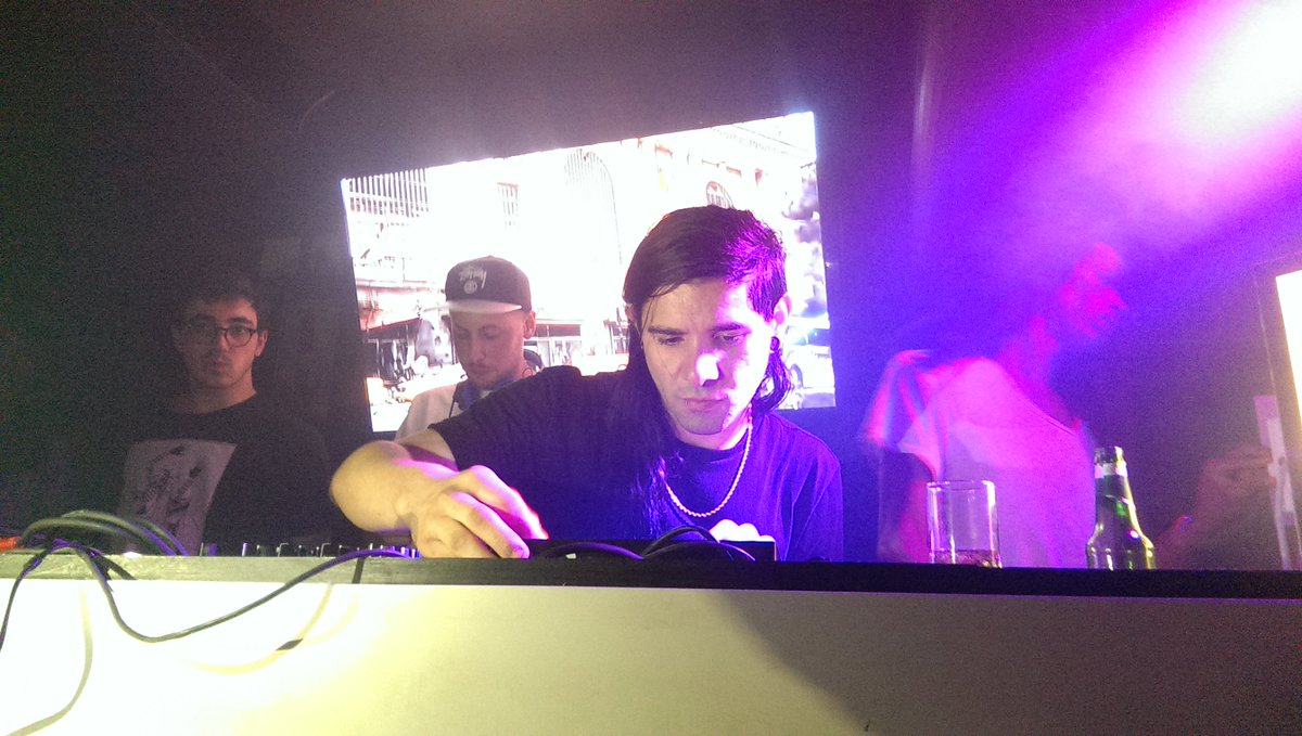 Xeckire's tweet photo. @Heineken_SA I'm @Skrillex's biggest fan, so when he plays a secret show, I'm in the front. #NextLevelUltraSA https://t.co/I8xnpBNNdn