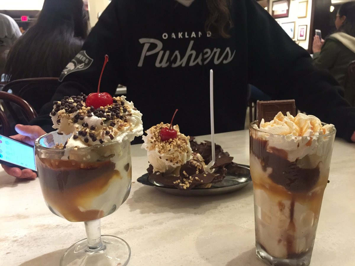 Push_Trees's tweet image. Eating like &quot;Home Alone 2&quot;    #food #icecream #pushtrees #clothing #urbanclothing #icecreamporn