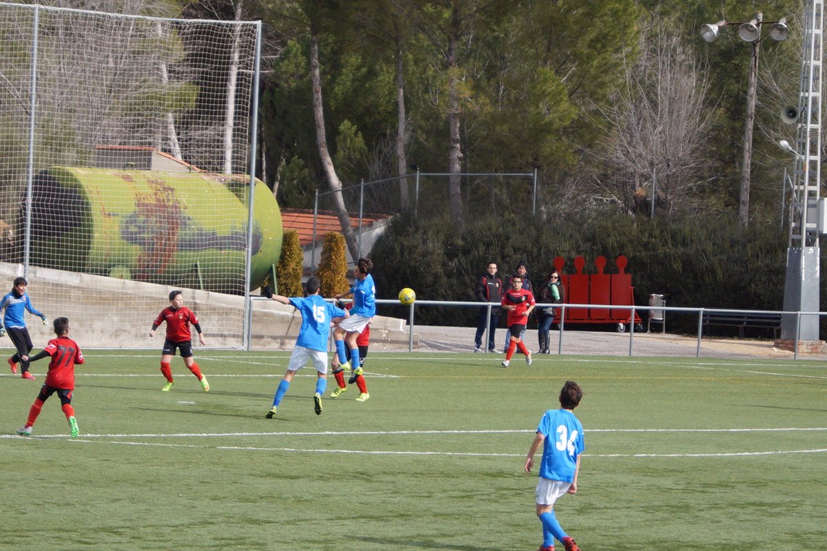 mecaderivas's tweet photo. Compartimos con vosotros las fotos de la victoria del Infantil "A" frente al #CDMorata https://t.co/PeiBvf7jFl https://t.co/TIhFThoLul