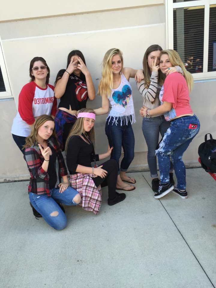 _tayy16's tweet photo. #rivalthon  @EastRiverHS  #eastriver https://t.co/EjOwZGmaMp