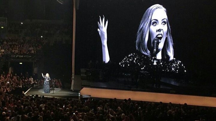 saving_adele's tweet image. Queen of Faces 😂😂😂😂 Hahahhhha . 
One of Reasons I love Adele