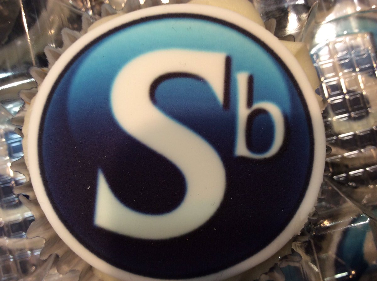 studholmebell's tweet photo. Awesome Cup cakes 😀😍 https://t.co/PlmSPeYyWE