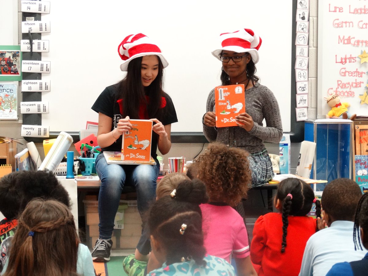 chscommons's tweet photo. Green Eggs and Ham, read aloud by #chssparta for #ReadAcrossAmerica https://t.co/jWA3RKRajt