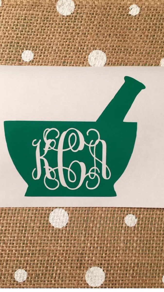 Such a cute pharmacy monogram! Check it out! Link in bio. #ifitsnotmovingmonogramit