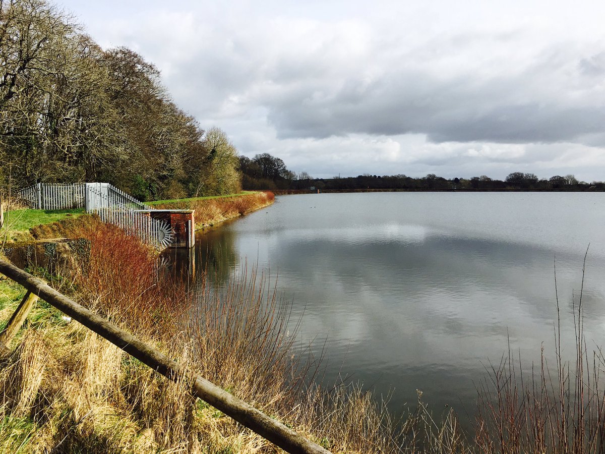 Lovely day at Lisvane Reservoir today @lisvanenews Can't wait til both reservoirs are fully open to the public