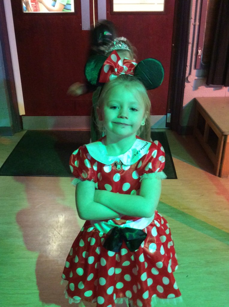 JMrsbd's tweet photo. @EducateMag @SI_liverpool World Book Day dress up! https://t.co/teG8ZU51tg