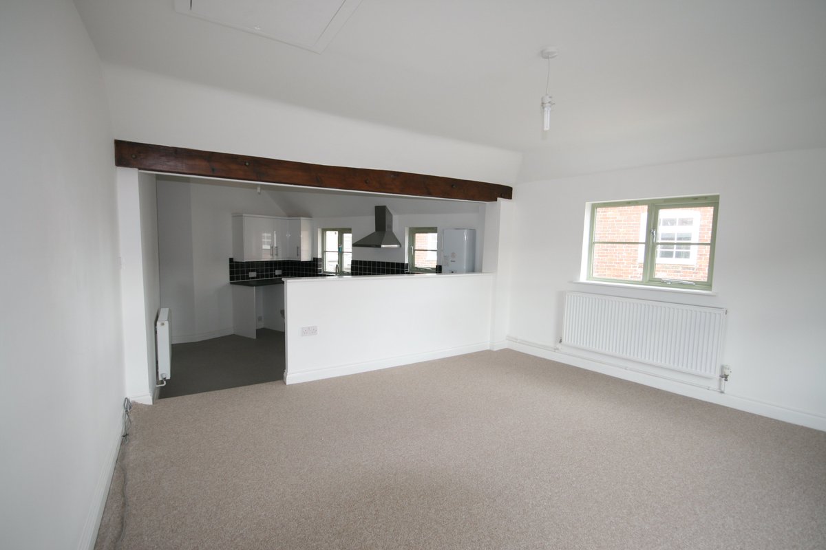 sowerbyslets's tweet photo. *** NEW LISTING ***
A newly converted two bedroom apartment...
https://t.co/NVWTwUWTsg
#Sowerbys #NorfolkRT #Wells https://t.co/fo7DmmelgL
