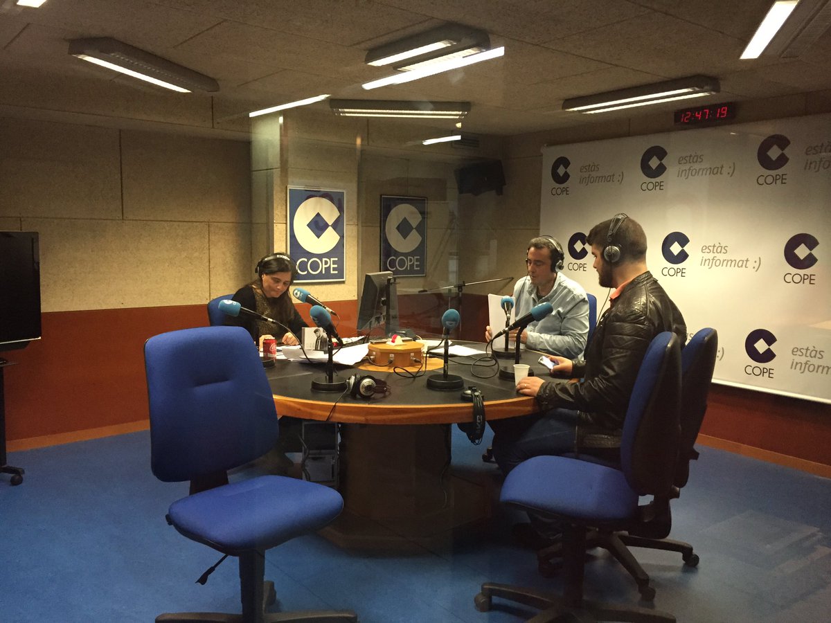 vicartcity's tweet photo. @MarcosM_Oficial ya en directo en @elmaticope #marcosmartins @UniversalSpain https://t.co/aT3QzNhtcB