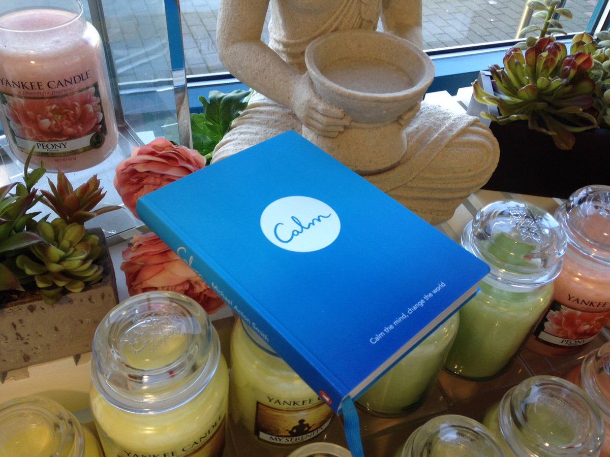YankeeCandleEu's tweet photo. Mark #worldbookday by reading @calm by @penguinpublishing with a My Serenity candle – RT to win both https://t.co/r2XWRhcW7Z