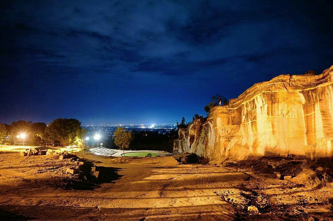 Jogja24Jam's tweet photo. amazing, eksotis banget. Aku terpesona!.
.
Lokasi: Taman Breksi, Sleman Yogyakarta
Foto: nicolausbela https://t.co/UXeCVaoTUQ