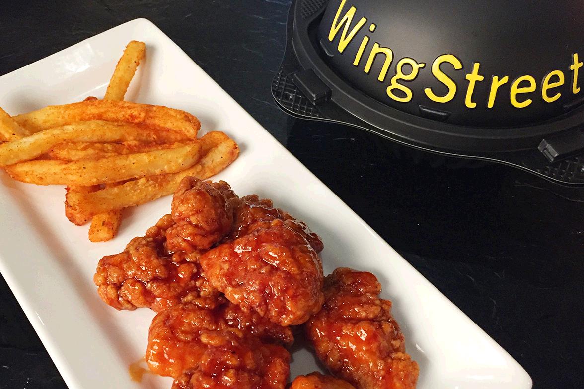 pizza hut on twitter never let your wings ride solo order fries