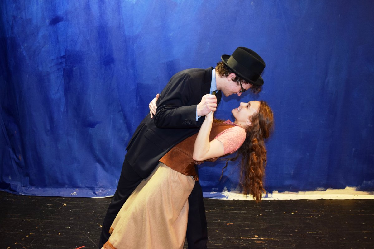 Tickets are on sale now for SJJ's performances of CRAZY FOR YOU! Go to: etix.com/ticket/v/11060…