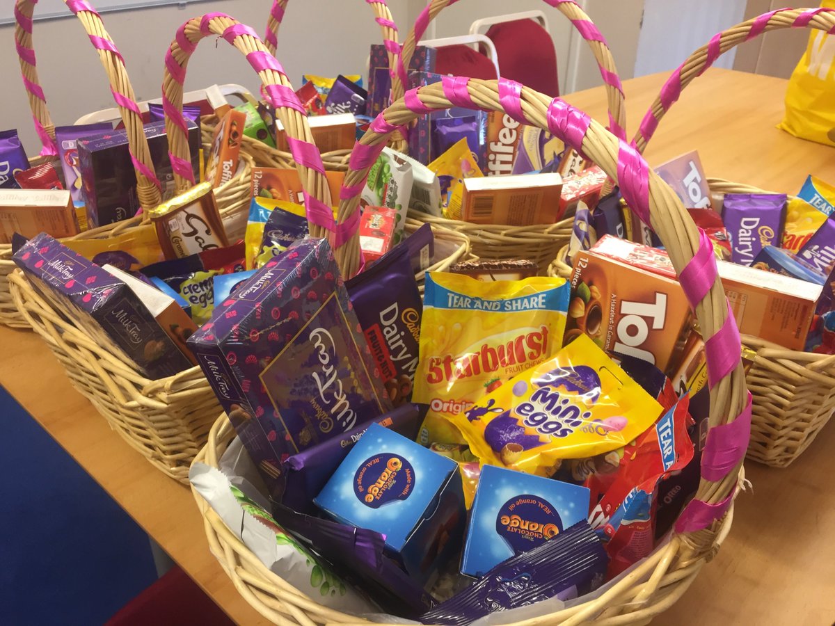onechurchglos's tweet photo. This Sunday is Mother’s day & our next Fantastic First Sunday. The gifts are ready to go! https://t.co/qTdhADfHEf