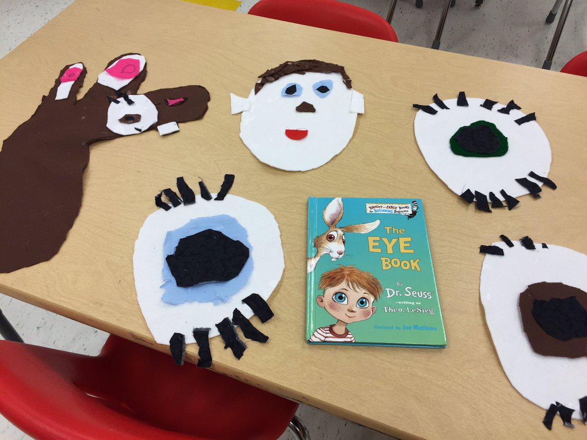 FrewsCrews's tweet photo. Finished the morning in the Creation Station ! #finemotorskills #TheEyeBook https://t.co/nxROXpRj4R