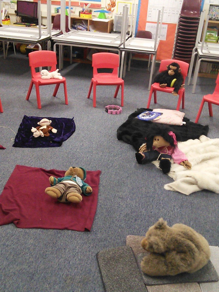 stcharleshullY2's tweet photo. All we need now is the children! #WorldBookDay @StCharlesHull https://t.co/TmCzIZUOZf