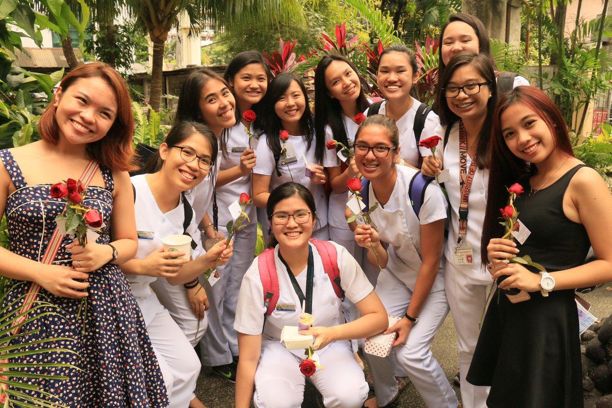 heyhersheyy's tweet photo. We've been up since 5AM today but it was all worth it!Together, let's continue to empower women! :) #RedRoseMovement https://t.co/PHkmZFs3YY