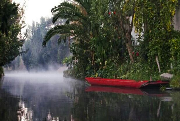 En_Xochimilco's tweet photo. ¿Sabías que #Xochimilco fue nombrado Patrimonio Cultural de la Humanidad en 1987? 
Foto: Sectur https://t.co/5fu7wxx2ZV