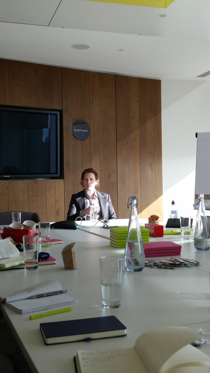 LeilaR2015's tweet photo. Konrad CEO of @Quantcast spending his lunch with @vizeumUK #microsoft #emt https://t.co/REwBZNK7XB