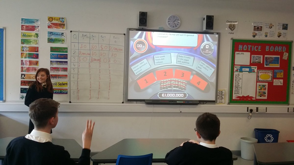 NG_NewportHigh's tweet photo. 8RPA enjoying using their number skills in Welsh today playing #themillionpounddrop as a plenary 💱➕➖➗ @NewportH https://t.co/bz8ZpiMs6C