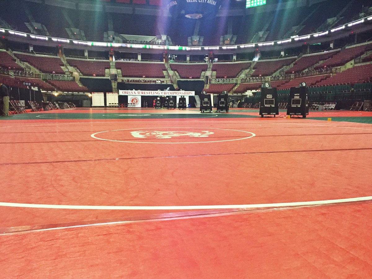 TheSchott's tweet photo. The calm before the storm... #OHSAAwrestling starts today at 3PM! See all session times at https://t.co/hUddlAJfB7! https://t.co/5bqeTCrDiA