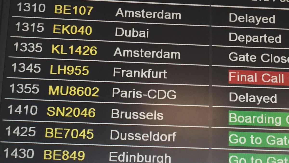 KevinNotarianni's tweet photo. Because today you're not allowed to be on time in Paris #airplane #airfrance @airfrance maybe next time hopefully ✈️ https://t.co/FqOeXaWtlN