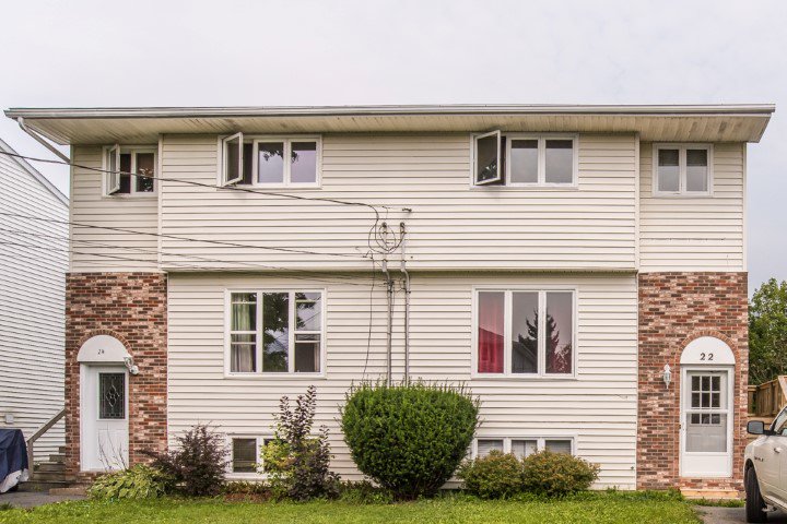 HomeKeyRentals's tweet image. For Rent #Dartmouth 3Br 3Lvl 1.5 Bth Semi Avail April 1 Montebello area. Fenced yard homekeyrentals.com